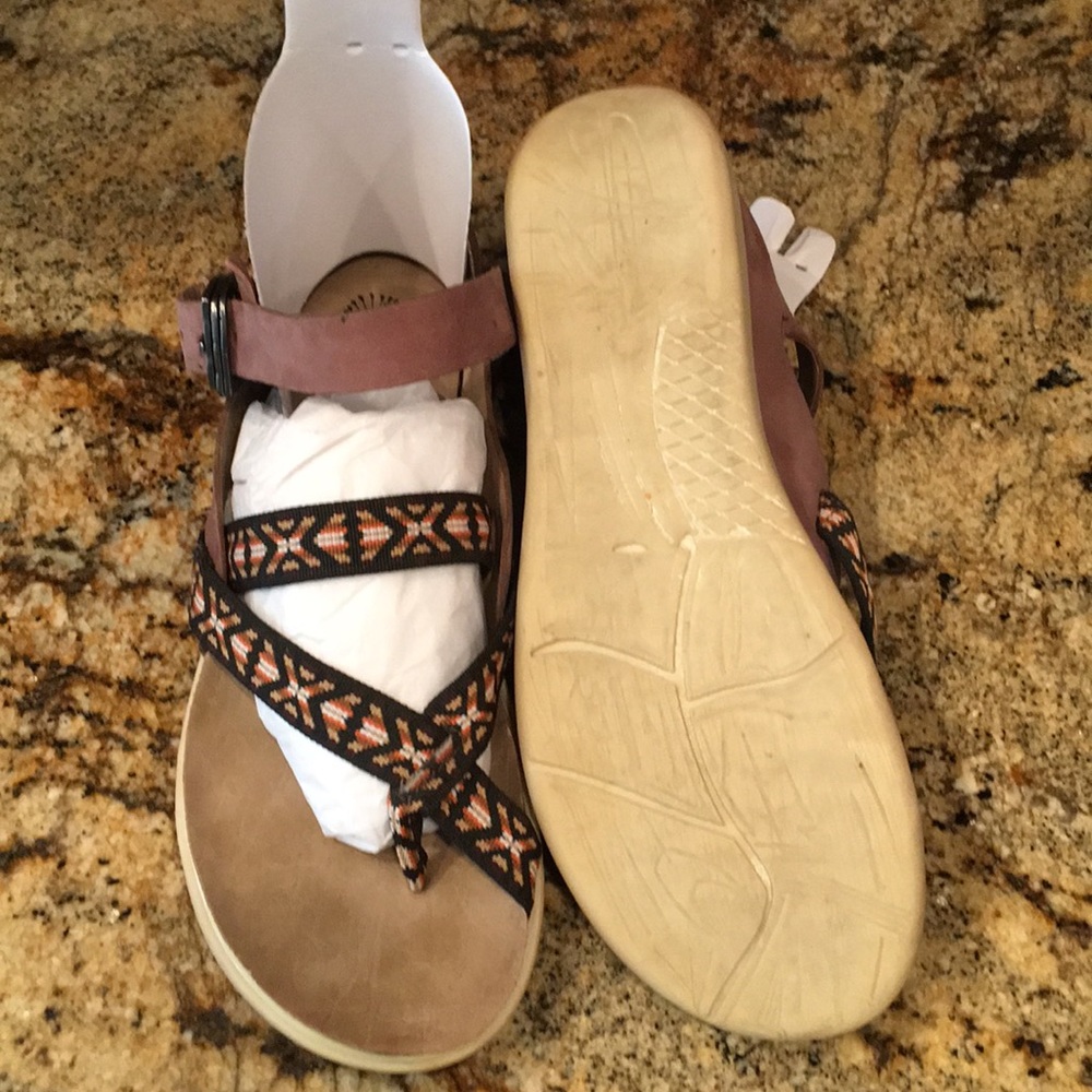 OTBT sandals Morehouse brown nylon size 10
